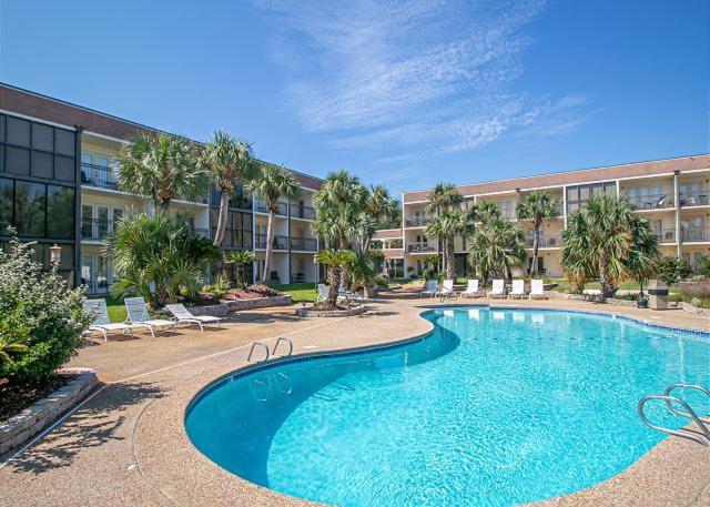 Fun 2 Bed/2 Bath Condo With Pool On Biloxi Beach Eksteriør bilde