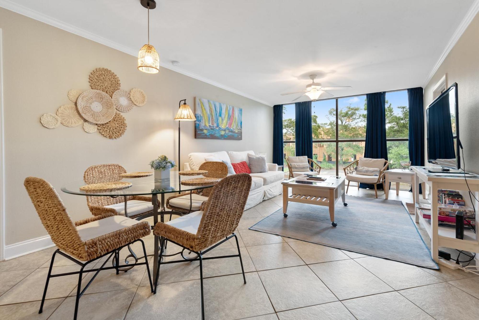 Fun 2 Bed/2 Bath Condo With Pool On Biloxi Beach Eksteriør bilde