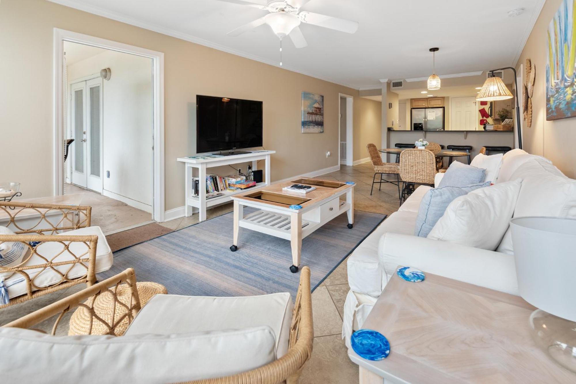 Fun 2 Bed/2 Bath Condo With Pool On Biloxi Beach Eksteriør bilde