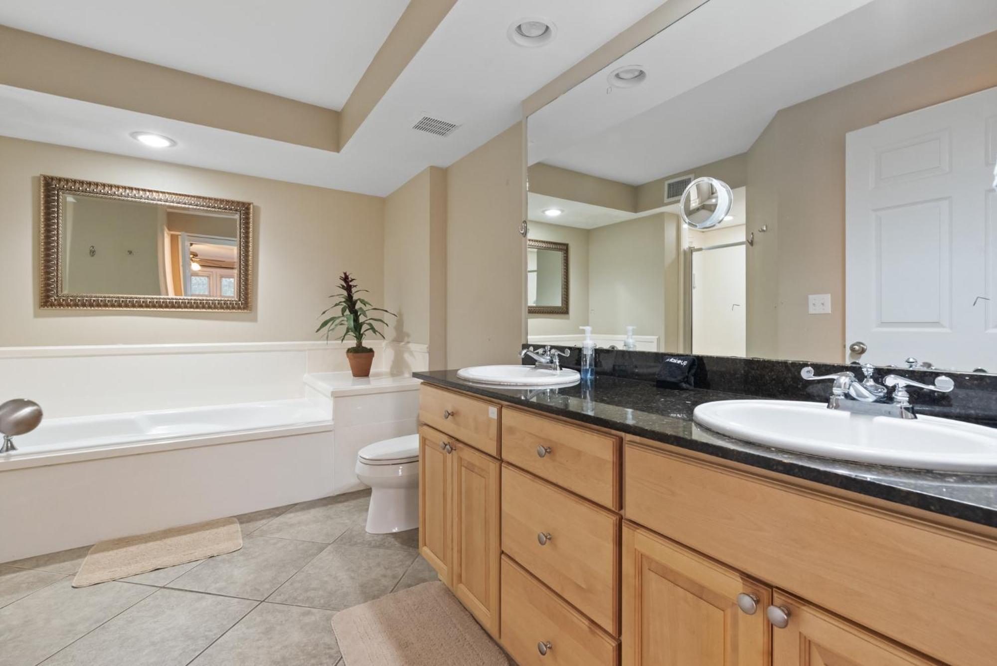 Fun 2 Bed/2 Bath Condo With Pool On Biloxi Beach Eksteriør bilde